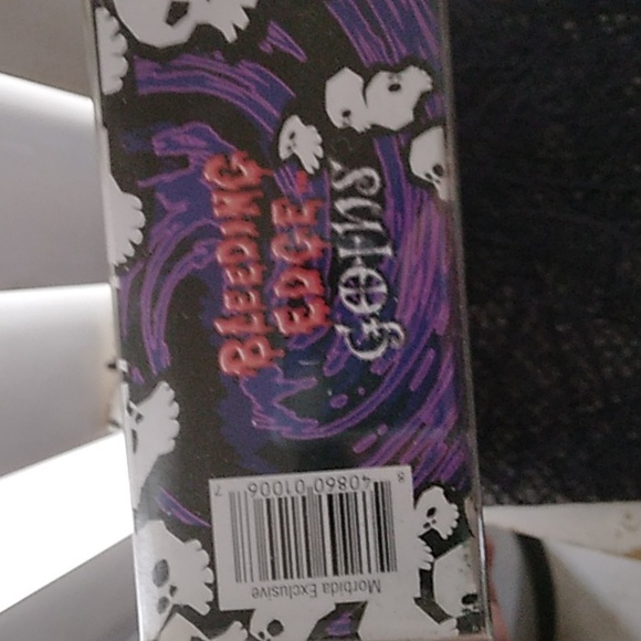 Bleeding Ege GOTHS "Morbida" doll - Picture 9 of 9